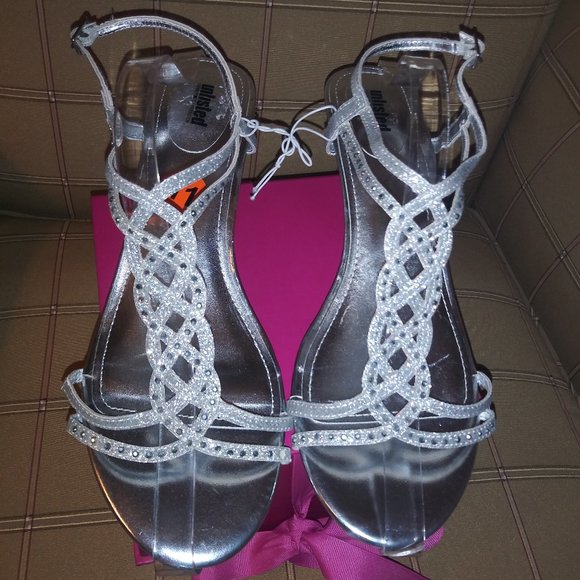 Unlisted by Kenneth Cole Shoes - NEW Kenneth Cole Designer Evening Sandals